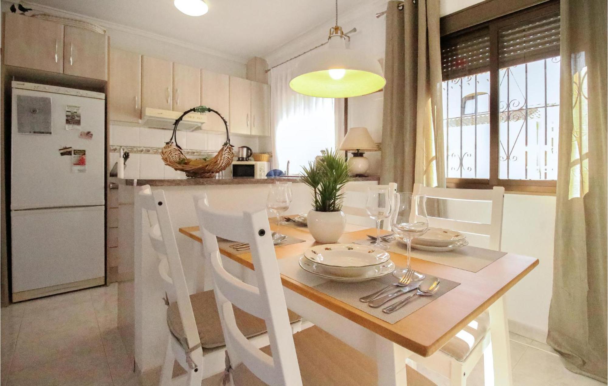 Amazing Apartment In Rojales With Kitchenette 외부 사진